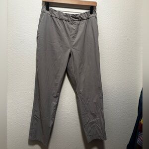 Vuori Women’s Light Gray The Rise The Shine Stretch Joggers